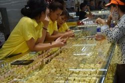 Cập nhật giá vàng chiều nay 13/6/2025: Giá vàng trong nước và thế giới vẫn giữ mức tăng mạnh