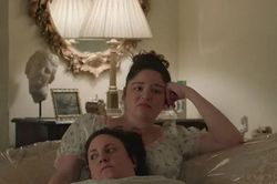 Netflix được khen khi chọn nữ chính có ngoại hình 'bồng bềnh' cho phim mới