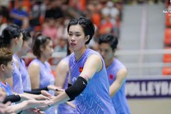 Trần Thị Thanh Thúy chỉ ra vấn đề sau khi ĐT bóng chuyền Việt Nam thua set đầu tiên ở AVC Nations Cup 2025