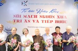 Vinh danh nhà sử học Dương Trung Quốc, GS Lê Văn Lan trong bảo tồn di sản