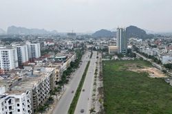 Khởi tố cựu Phó Chủ tịch UBND tỉnh Thanh Hóa Nguyễn Đức Quyền