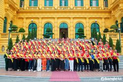Tâm sự của những 'trái tim' kiến tạo 'phép màu'