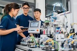 Kết nối 'ba nhà' để phát triển nguồn nhân lực quốc gia