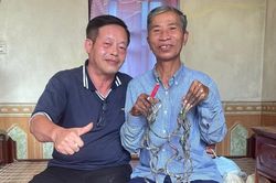 Thông tin bất ngờ của chủ nhân bộ móng tay dài hơn 1m ở Nam Định về việc rao bán giá 7 tỷ đồng
