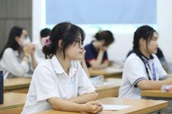 Sáp nhập 34 tỉnh thành có làm thay đổi nội dung đề thi tốt nghiệp THPT 2025?