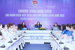 Dạy tiếng Anh miễn phí cho thiếu nhi ở địa bàn khó khăn
