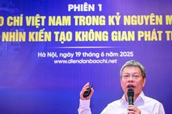Báo chí phải là 'ngọn hải đăng' cho công chúng, không thể là bản sao của mạng xã hội