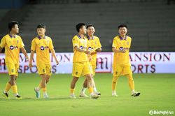 Hấp dẫn vòng đấu cuối V.League 2024/25