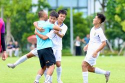U15 Sông Lam Nghệ An thắng U15 Đông Á Thanh Hóa trong trận ra quân tại bảng 'tử thần'