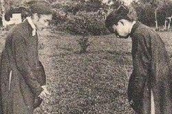 Ngẫm ngợi cuối tuần: Vái chào kiểu xưa
