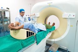 Bệnh viện Ung bướu Thanh Hóa: Không ngừng nâng cao chất lượng chẩn đoán và điều trị