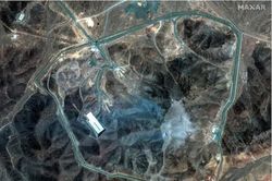Vụ Mỹ không kích Iran: Hình ảnh vệ tinh hé lộ Fordow thiệt hại nặng?