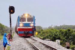 Thử nghiệm chạy tàu mới sau hợp nhất hai tỉnh Quảng Trị và Quảng Bình
