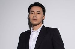 Diễn viên Vu Thanh Bân đi giao đồ ăn