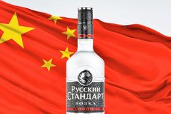 Xuất khẩu vodka Nga sang Trung Quốc tăng vọt 57%
