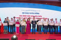 Hà Nội tuyên dương 80 gia đình văn hóa tiêu biểu: Nền tảng vững chắc cho thủ đô thịnh vượng