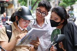 Đề thi các môn tự chọn phân hóa phù hợp, bám sát tinh thần đổi mới