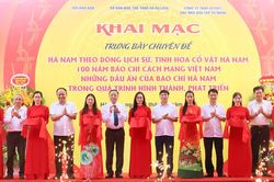Hà Nam khai mạc trưng bày chuyên đề về lịch sử, cổ vật và 100 năm Báo chí Cách mạng Việt Nam