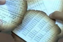 Vụ đốt tài liệu cạnh UBND phường Cổ Nhuế 2: Công an Hà Nội khẳng định không có tài liệu mật