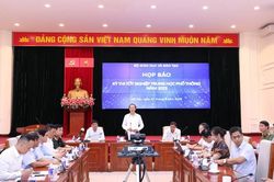 Bộ Giáo dục và Đào tạo sẽ xem xét lại độ khó của đề thi Toán, tiếng Anh tốt nghiệp THPT 2025