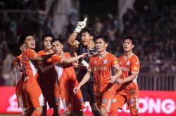 Bùi Tiến Dũng xuất sắc, Đà Nẵng đánh bại Bình Phước trong trận cầu 10 tỷ đồng