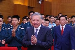 Tổng Bí thư Tô Lâm dự khai mạc triển lãm về Tổng Bí thư Nguyễn Văn Linh