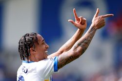 Brighton kiếm 271 triệu bảng từ Chelsea