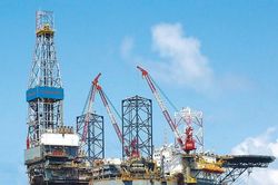 Giá xăng dầu hôm nay 30/6/2025: Đứng im chờ tín hiệu mới