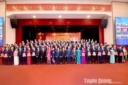 Danh sách Bí thư Đảng ủy các xã, phường