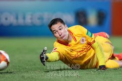 Thủ môn Filip Nguyễn vắng mặt trong Đội hình xuất sắc nhất V-League, 2 ngôi sao Việt kiều được lựa chọn