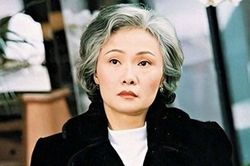Vợ diễn viên 'Như Lai thần chưởng' mất sau khi chồng rơi lầu tử vong