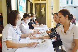 Hướng dẫn xác định các trường hợp hưởng chế độ ốm đau, thời gian hưởng chế độ ốm đau