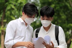 Thủ khoa thi lớp 10 Hà Nội: Danh sách 22 minh chứng sống 'con nhà người ta'