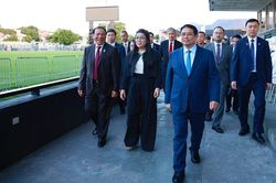 Thủ tướng Phạm Minh Chính thăm Câu lạc bộ bóng đá Vasco da Gama, Brazil