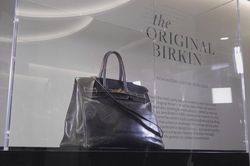 Chiếc túi Hermes Birkin nguyên mẫu được đấu giá tại Paris
