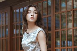 Lan Thy: Từ 'nàng thơ' màn ảnh đến vai diễn người vợ bị bạo hành