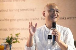 Diễn giả Phan Đăng gửi sinh viên Báo chí: 'Khó khăn cũng là một trải nghiệm quý giá'