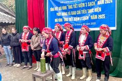 Học Bác từ những điều giản dị