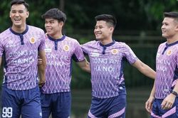 Tin nóng bóng đá Việt hôm nay 10/7: CAHN gặp bất lợi lớn ở Cúp C1 Đông Nam Á; Dàn tuyển thủ Việt Nam bất lực trước đội bóng Thái Lan