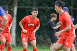 Đội tuyển Việt Nam tụt 4 bậc trên bảng xếp hạng FIFA, Malaysia thăng tiến