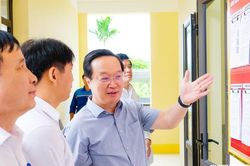 Bí thư Tỉnh ủy Nguyễn Đức Trung kiểm tra triển khai mô hình chính quyền địa phương 2 cấp tại xã Chiêu Lưu