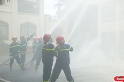 Thực tập phương án chữa cháy và cứu nạn, cứu hộ tại Tỉnh ủy Sơn La