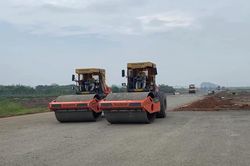 Nhiều đoạn thi công đường Vành đai 4 còn vướng mặt bằng