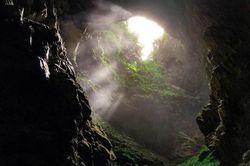 Phong Nha – Kẻ Bàng: Di sản Thiên nhiên liên biên giới đầu tiên của Việt Nam