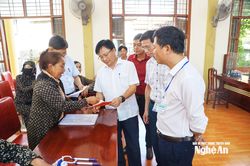Phó Chủ tịch UBND tỉnh Nghệ An Bùi Đình Long kiểm tra vận hành chính quyền địa phương 2 cấp tại các địa phương