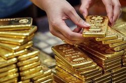 Giá vàng thế giới tăng, trong nước neo cao