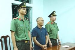 Khởi tố người đàn ông ở Hà Tĩnh kích động khiếu kiện, thông tin xuyên tạc