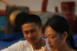 Phim 'Đàn cá gỗ' vươn lên top 1 doanh thu phòng vé trong ngày