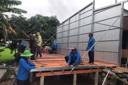 Tấm lòng của những người dựng mái ấm