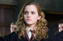 'Phù thủy' trong Harry Potter bị cấm lái xe 6 tháng